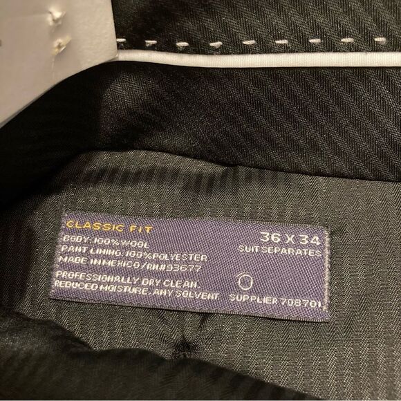 Stafford Black Dress Pants with Straight Leg Design Mens 36x34 Classic Fit Wool - Picture 4 of 10